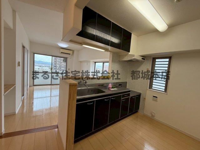 スカイコート年見の内装