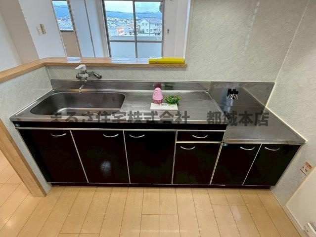 スカイコート年見のキッチン