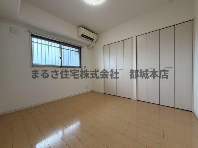 スカイコート年見の居間・リビング