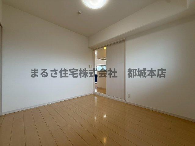 スカイコート年見の居間・リビング