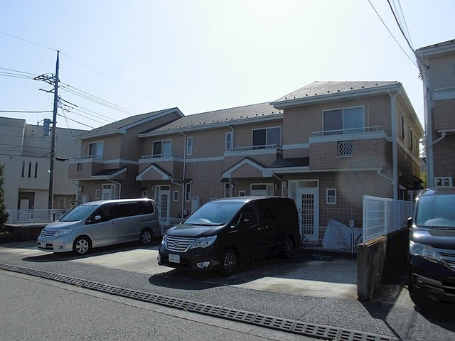 サンライトハウスA棟の駐車場|前回募集時の写真です。現況優先