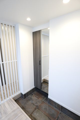 ＣＳ　ＧＡＲＤＥＮ八坂の玄関