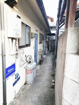 【外観】 | 広島市中区江波東二丁目　収益アパート | 江波東二丁目　収益アパート　
広島電鉄　江波電停　徒歩7分