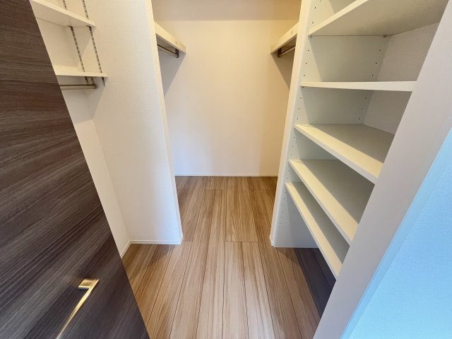 D-room K・M金剛の収納