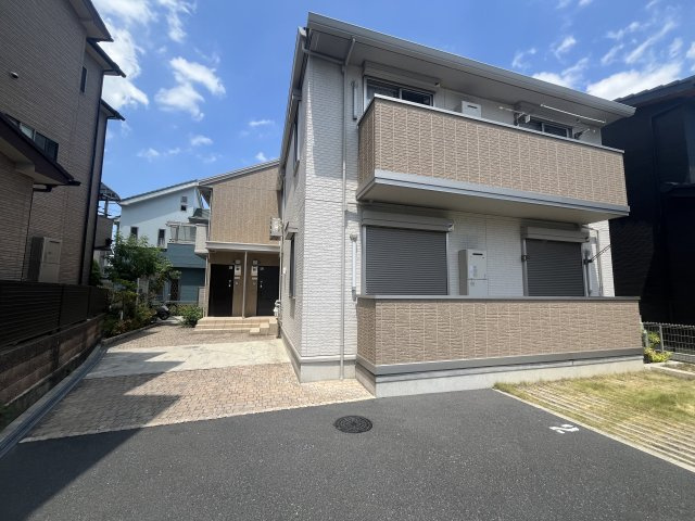 D-room K・M金剛の外観