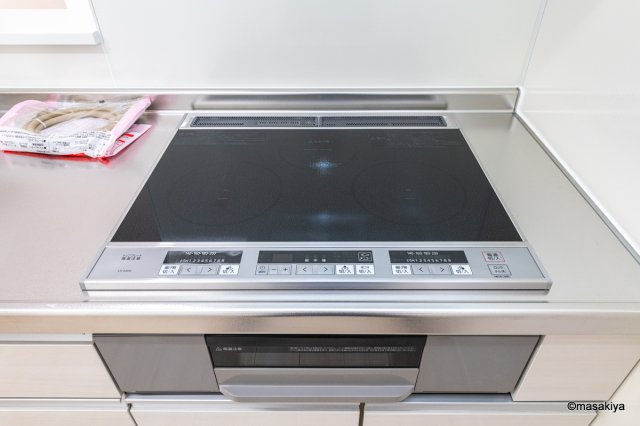 セジュール東鶴賀のエントランス