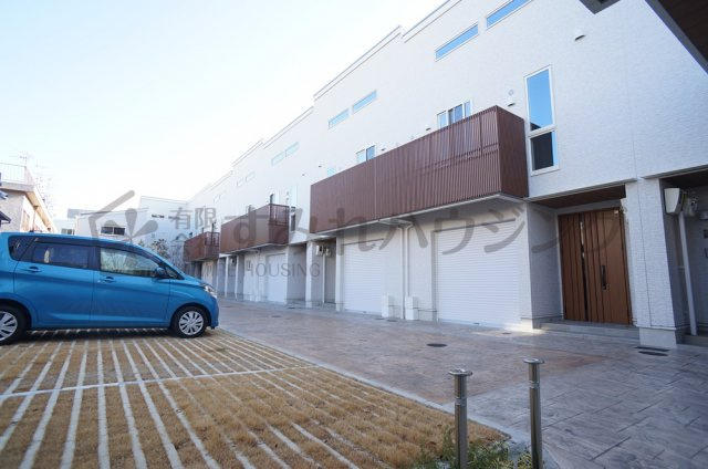 宝塚雲雀丘タウンハウス