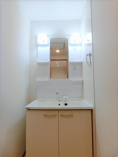 リコルテ志茂の独立洗面台