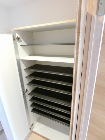 リコルテ志茂の収納