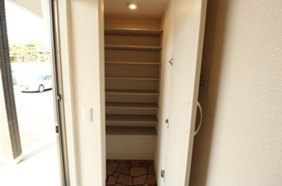 【玄関】 | ミルメゾンB