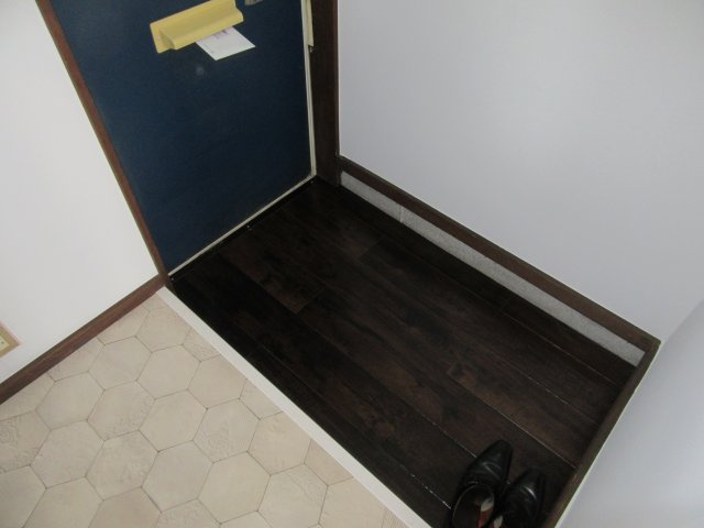 せのコーポの玄関