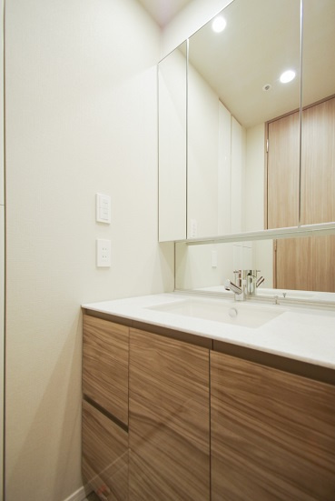 千代田区神田練塀町の賃貸マンションのその他|洗面