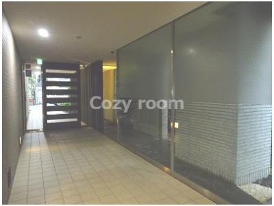 【ロビー】 | パストラーレ江坂 | 毎日通るロビーはこのように広々です。