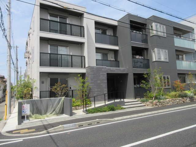 D-grace Wisteria AKASHIの外観