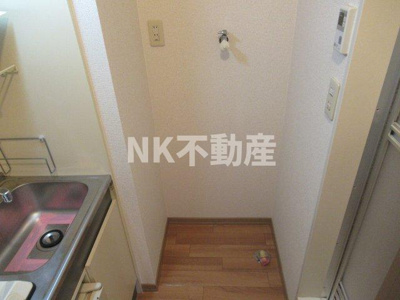 【設備】 | ガリューコート菱屋西（長瀬賃貸） | 洗濯機置き場です