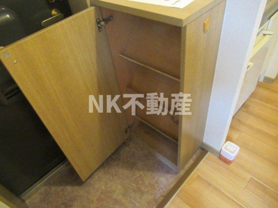 【収納】 | ガリューコート菱屋西（長瀬賃貸） | シューズボックスです