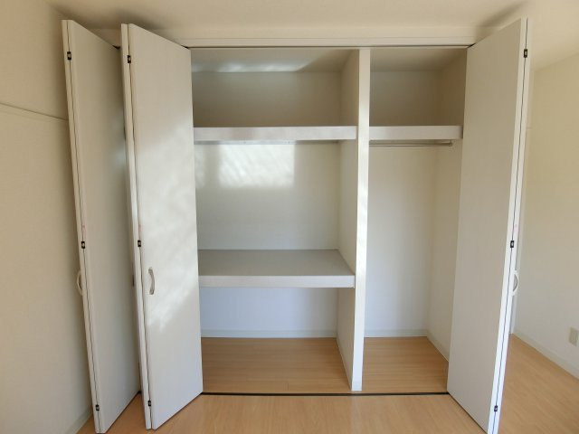 カクサン可美タウンAの収納