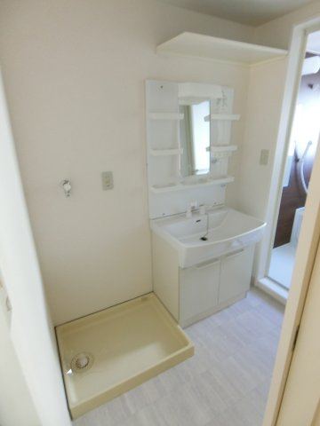 カクサン可美タウンAの洗面所