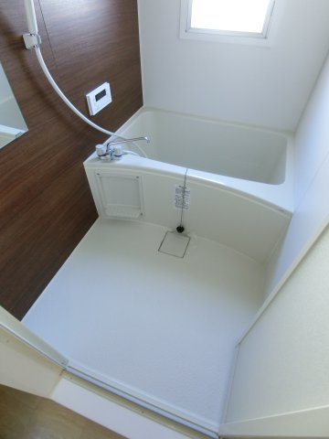 カクサン可美タウンAの浴室