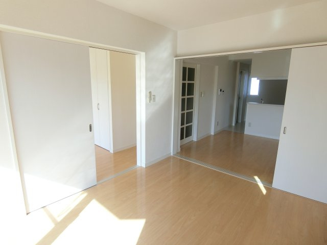 カクサン可美タウンAの内装|おしゃれな内装です