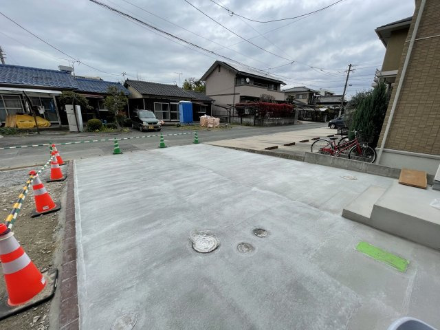 フォレストブルーの駐車場