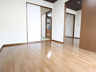 【居間・リビング】 | バリュージュ野沢B