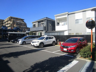 【駐車場】