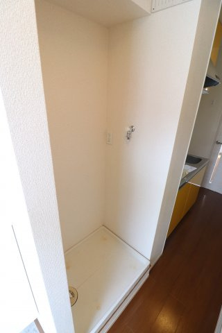 アイスール片倉の内装