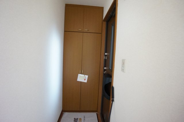 メゾン森Ⅺの玄関