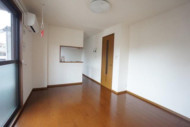 メゾン森Ⅺの居間・リビング