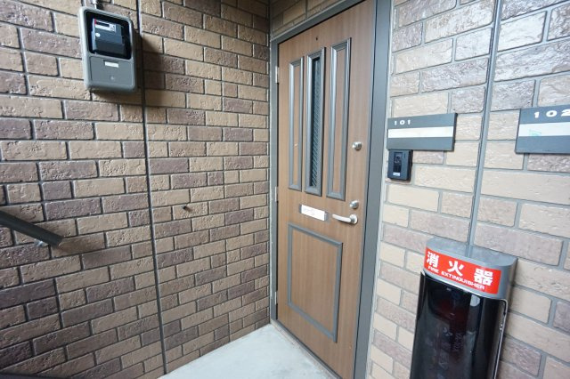 メゾン森Ⅺの玄関