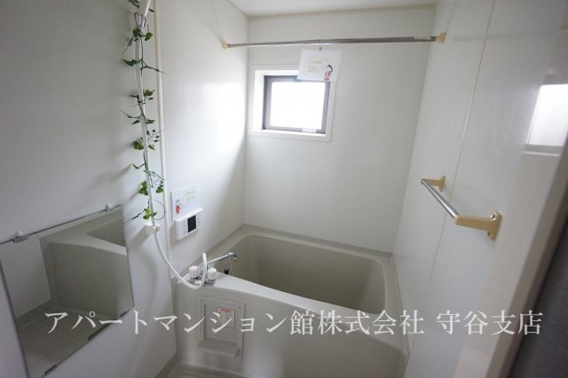 メゾン森Ⅺの浴室