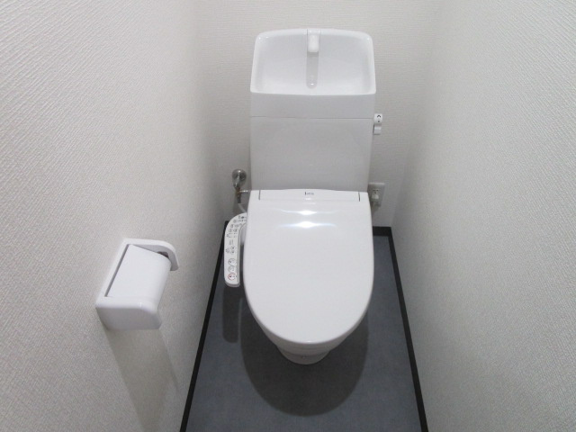 大阪市淀川区三津屋南１丁目のハイツのトイレ
