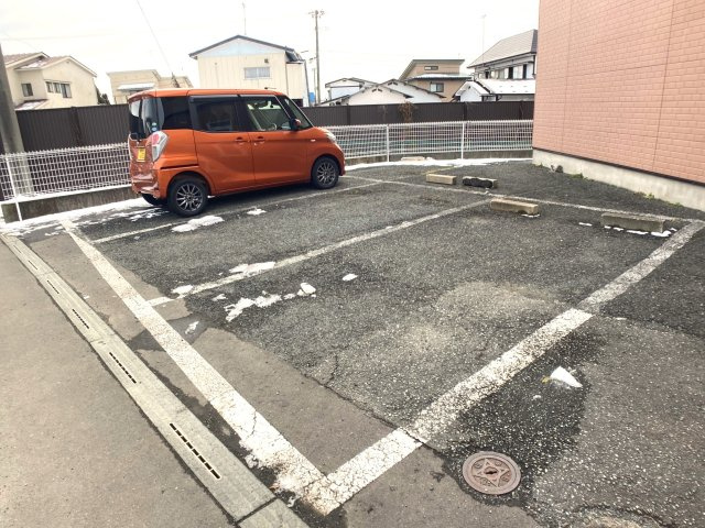 ノエルの駐車場