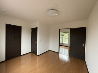 【寝室】 | シャルマン