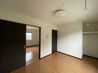 【洋室】 | シャルマン