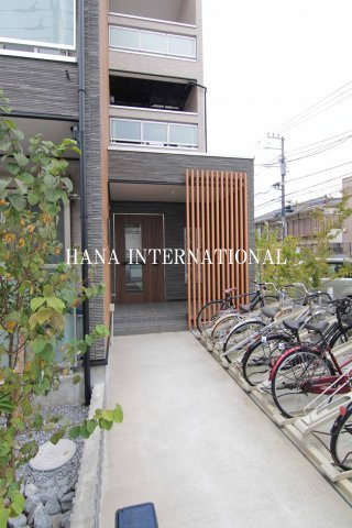 リブリ・市川相之川のエントランス