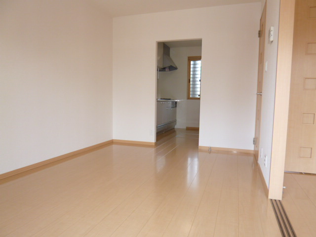 ソレイユ水江の居間・リビング