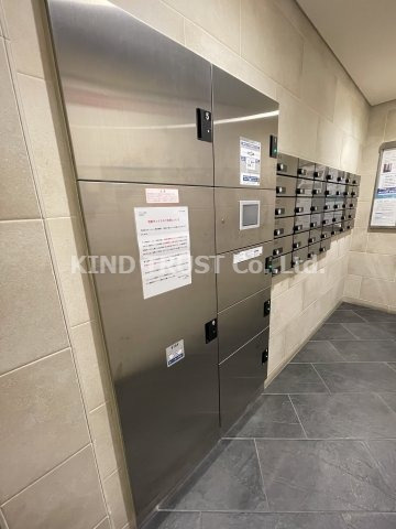 ジ　アドレス梅田のその他共用部分|便利な宅配BOXです