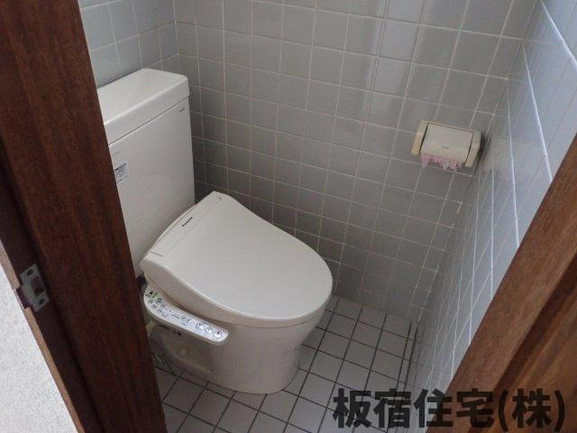 【トイレ】 | 東灘区森北町５丁目中古住宅 | 二階トイレ