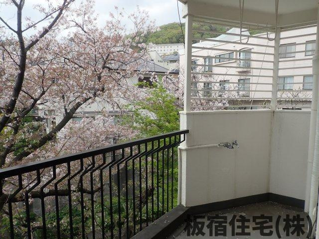 【バルコニー】 | 東灘区森北町５丁目中古住宅