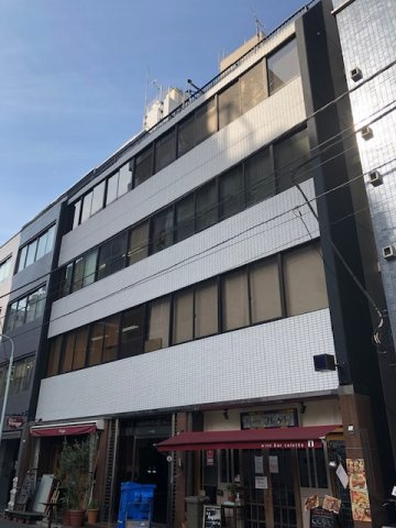 ミマツビルの外観