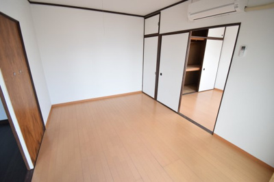 【洋室】 | レックスコーポ荒田