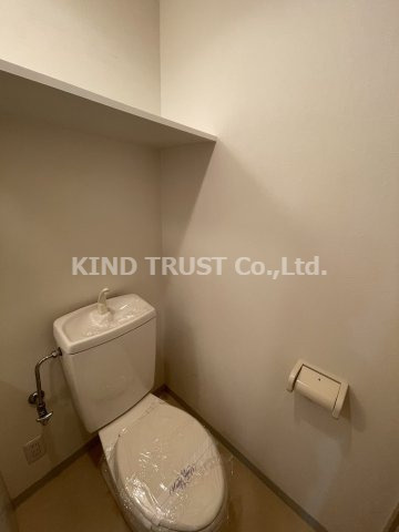 サザン長柄のトイレ|落ち着いた色調のトイレです