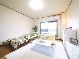 個人の部屋や寝室として使える居間