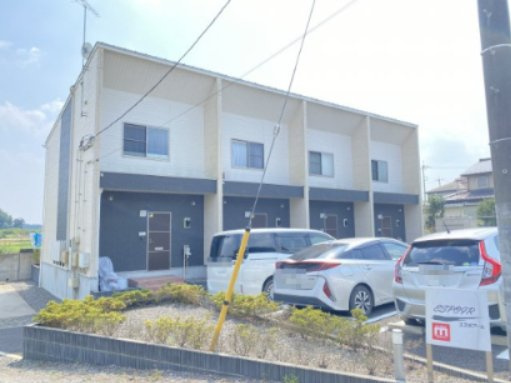ESPOIRの駐車場