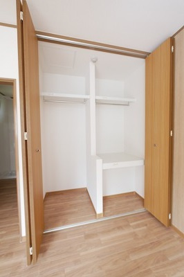サファイアハイツの収納|サファイアハイツ202号室　