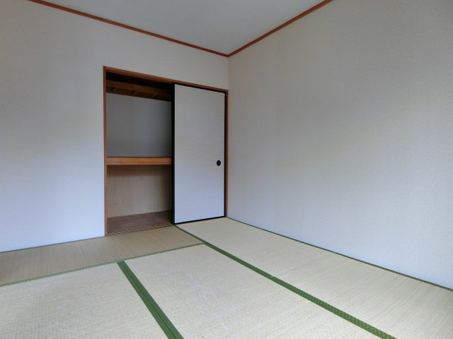 サンライトマンションの寝室