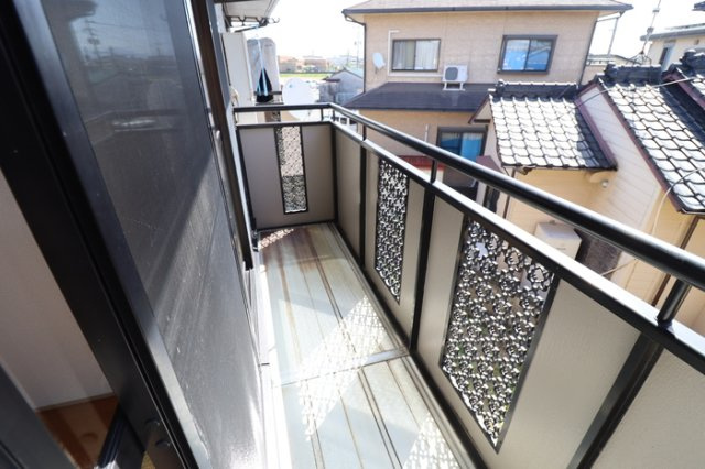 熊本市南区幸田２丁目のアパートのバルコニー