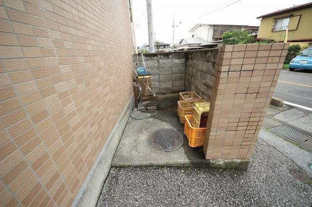ライブハウスⅡのその他共用部分|敷地内ゴミ置き場